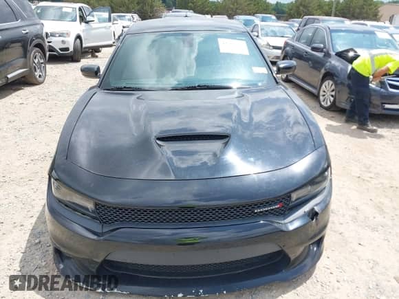 2019 Dodge Charger R/T z VIN 2C3CDXCT6KH643178, wystawiony jako IAAI lot #42767551 z przebiegiem 138 472 mil mil oraz . Historia ofert i sprzedaży dostępna na DreamBid. Obrazek 12.