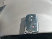 ✅ 2018 Lexus GX 460 Luxury • VIN: JTJJM7FX6J5194492 • Lot: 43454206. Wystawiony na IAAI z przebiegiem 76 456 mil. Bezpłatny archiwum sprzedaży aukcyjnych z USA i szczegółowy raport historii pojazdu na DreamBid. Zdjęcie 11.