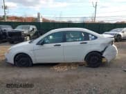 ✅ 2010 Ford Focus S • VIN: 1FAHP3EN0AW117747 • Lot: 43699640. Listed on IAAI with 320,319 mi. Free auction sales archive from the USA and detailed vehicle history report at DreamBid. Image 14.