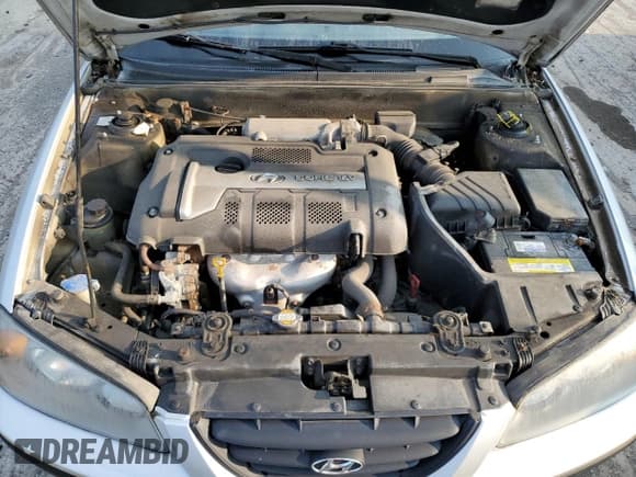 ✅ 2006 Hyundai Elantra GLS • VIN: KMHDN56D96U184572 • Lot: 70787304. Wystawiony na Copart z przebiegiem 171 782 mil. Bezpłatny archiwum sprzedaży aukcyjnych z USA i szczegółowy raport historii pojazdu na DreamBid. Zdjęcie 11.