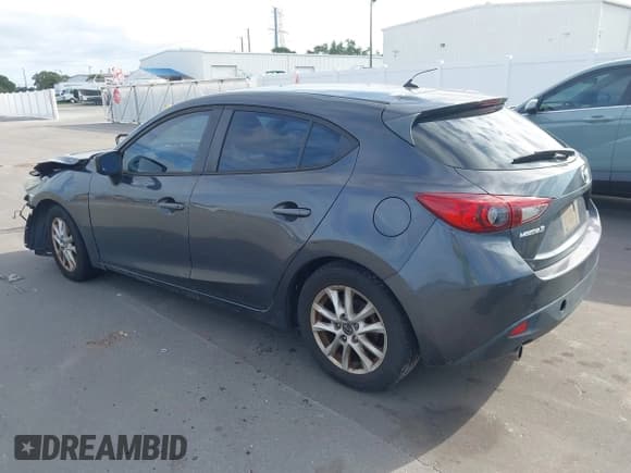 ✅ 2015 Mazda 3 i Sport • VIN: 3MZBM1K71FM189323 • Лот: 43239936. Опубликован ранее на IAAI с пробегом 165 571 миль. Бесплатный доступ к архиву аукционных продаж из США и подробный отчёт об истории автомобиля на DreamBid. Изображение 3.