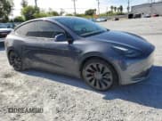 ✅ 2022 Tesla Model Y Performance • VIN: 7SAYGDEF6NF521271 • Lot: 92212045. Listed on Copart with 45,558 mi. Free auction sales archive from the USA and detailed vehicle history report at DreamBid. Image 4.