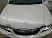 ✅ 2009 Hyundai Azera Limited • VIN: KMHFC46F29A372401 • Lot: 65382785. Listed on Copart with 101,183 mi. Free auction sales archive from the USA and detailed vehicle history report at DreamBid. Image 11.