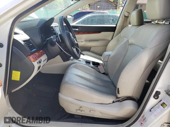 ✅ 2010 Subaru Outback Limited Power Moon • VIN: 4S4BRELC4A2319744 • Lot: 80523345. Wystawiony na Copart z przebiegiem 141 538 mil. Bezpłatny archiwum sprzedaży aukcyjnych z USA i szczegółowy raport historii pojazdu na DreamBid. Zdjęcie 7.