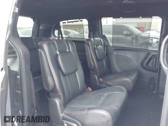 2017 Dodge Grand Caravan GT with VIN 2C4RDGEG5HR861704, listed as a IAAI auction lot 42338150 with 107,964 mi miles and . Bid and sale history available at DreamBid. Image 8.