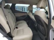 ✅ 2017 Hyundai Santa Fe 2.4L • VIN: 5XYZUDLB4HG418390 • Лот: 55275014. Опубликован ранее на Copart с пробегом 69 981 миль. Бесплатный доступ к архиву аукционных продаж из США и подробный отчёт об истории автомобиля на DreamBid. Изображение 11.