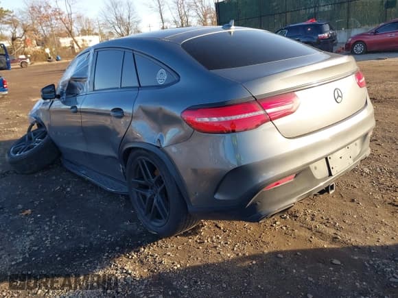 ✅ 2018 Mercedes-Benz GLE 43 AMG • VIN: 4JGED6EB8JA112754 • Lot: 43733745. Listed on IAAI with 93,792 mi. Free auction sales archive from the USA and detailed vehicle history report at DreamBid. Image 3.
