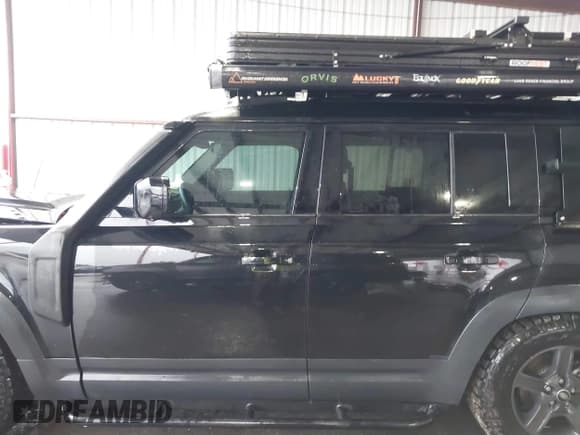 ✅ 2023 Land Rover Defender S • VIN: SALEJ7EX6P2137517 • Lot: 41502561. Wystawiony na IAAI z przebiegiem 13 998 mil. Bezpłatny archiwum sprzedaży aukcyjnych z USA i szczegółowy raport historii pojazdu na DreamBid. Zdjęcie 14.