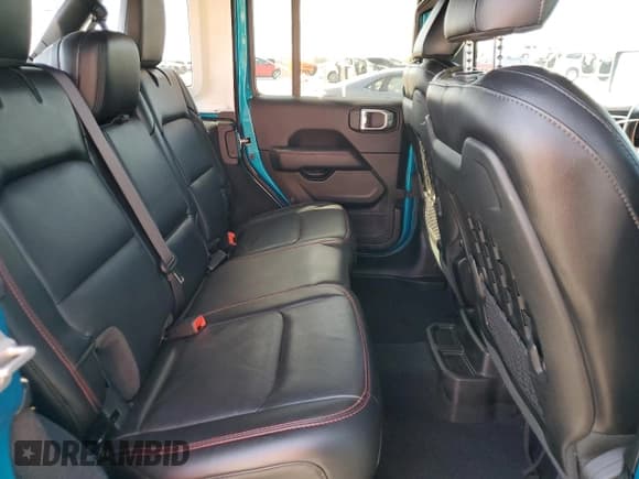 ✅ 2020 Jeep Wrangler Unlimited Rubicon • VIN: 1C4HJXFG0LW187299 • Лот: 91137005. Опубликован ранее на Copart с пробегом 63 991 миль. Бесплатный доступ к архиву аукционных продаж из США и подробный отчёт об истории автомобиля на DreamBid. Изображение 11.