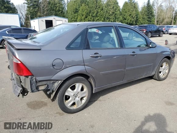 ✅ 2006 Ford Focus ST • VIN: 1FAHP38Z26W194593 • Lot: 51501225. Listed on Copart with 168,351 mi. Free auction sales archive from the USA and detailed vehicle history report at DreamBid. Image 3.