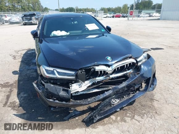 ✅ 2021 BMW 5 Series 530i • VIN: WBA53BH09MWX07868 • Lot: 43275734. Listed on IAAI with Not provided. Free auction sales archive from the USA and detailed vehicle history report at DreamBid. Image 6.