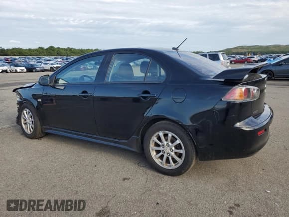 ✅ 2010 Mitsubishi Lancer ES • VIN: JA32U2FU2AU008368 • Лот: 70928285. Опубликован ранее на Copart с пробегом 242 714 миль. Бесплатный доступ к архиву аукционных продаж из США и подробный отчёт об истории автомобиля на DreamBid. Изображение 2.