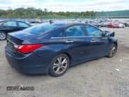 ✅ 2013 Hyundai Sonata SE • VIN: 5NPEC4AC1DH579957 • Lot: 43413523. Listed on IAAI with 252,655 mi. Free auction sales archive from the USA and detailed vehicle history report at DreamBid. Image 4.