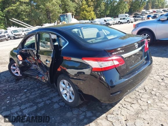 ✅ 2013 Nissan Sentra SR • VIN: 3N1AB7APXDL789515 • Lot: 43499147. Wystawiony na IAAI z przebiegiem 170 762 mil. Bezpłatny archiwum sprzedaży aukcyjnych z USA i szczegółowy raport historii pojazdu na DreamBid. Zdjęcie 3.