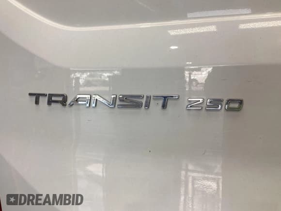 ✅ 2022 Ford Transit Cargo • VIN: 1FTBR1CG6NKA06474 • Лот: 42910894. Опубликован ранее на IAAI с пробегом 82 772 миль. Бесплатный доступ к архиву аукционных продаж из США и подробный отчёт об истории автомобиля на DreamBid. Изображение 1.