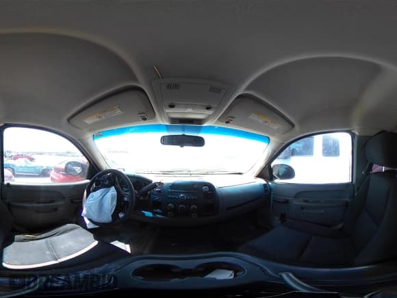 ✅ 2010 Chevrolet Silverado 2500HD • VIN: 1GC5CVBG2AZ222556 • Lot: 41948331. Wystawiony na IAAI z przebiegiem 213 515 mil. Bezpłatny archiwum sprzedaży aukcyjnych z USA i szczegółowy raport historii pojazdu na DreamBid. Zdjęcie 18.