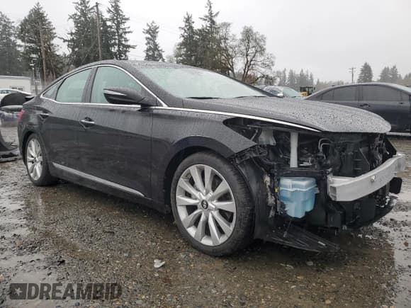 ✅ 2017 Hyundai Azera Limited • VIN: KMHFH4JG4HA590422 • Lot: 92726045. Listed on Copart with 36,041 mi. Free auction sales archive from the USA and detailed vehicle history report at DreamBid. Image 4.