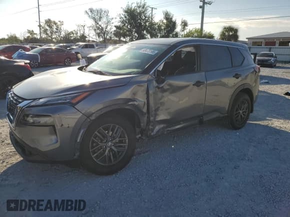 ✅ 2021 Nissan Rogue S • VIN: 5N1AT3AA5MC842188 • Lot: 90473195. Listed on Copart with 115,975 mi. Free auction sales archive from the USA and detailed vehicle history report at DreamBid. Image 1.