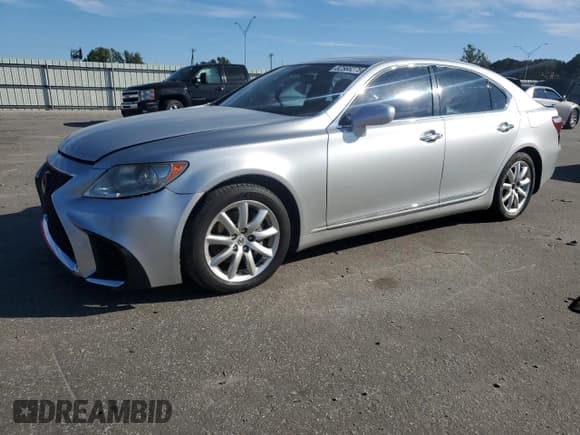 ✅ 2009 Lexus LS 460 • VIN: JTHBL46F195091474 • Лот: 82566275. Опубликован ранее на Copart с пробегом 221 626 миль. Бесплатный доступ к архиву аукционных продаж из США и подробный отчёт об истории автомобиля на DreamBid. Изображение 1.