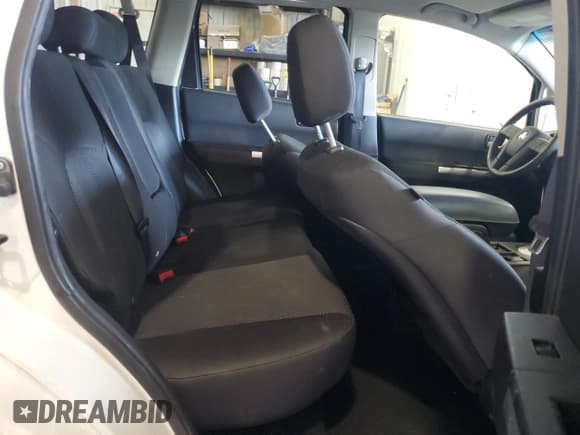 ✅ 2011 Mitsubishi Endeavor LS • VIN: 4A4JN2AS7BE019113 • Lot: 69598235. Wystawiony na Copart z przebiegiem 189 918 mil. Bezpłatny archiwum sprzedaży aukcyjnych z USA i szczegółowy raport historii pojazdu na DreamBid. Zdjęcie 11.