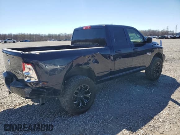 ✅ 2018 Ram 1500 Express • VIN: 1C6RR7FG1JS321004 • Lot: 49330405. Wystawiony na Copart z przebiegiem 109 861 mil. Bezpłatny archiwum sprzedaży aukcyjnych z USA i szczegółowy raport historii pojazdu na DreamBid. Zdjęcie 3.