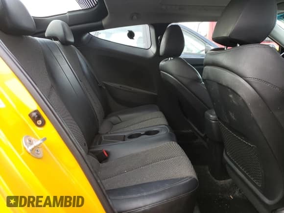 ✅ 2012 Hyundai Veloster w/Gray Int • VIN: KMHTC6ADXCU053693 • Лот: 41531425. Опубликован ранее на Copart с пробегом 116 753 миль. Бесплатный доступ к архиву аукционных продаж из США и подробный отчёт об истории автомобиля на DreamBid. Изображение 10.