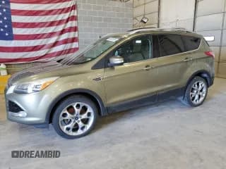 ✅ 2013 Ford Escape Titanium • VIN: 1FMCU9J98DUA01443 • Lot: 49831895. Listed on Copart with 226,010 mi. Free auction sales archive from the USA and detailed vehicle history report at DreamBid. Image 1.