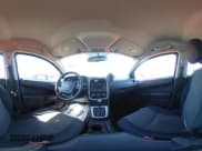 ✅ 2010 Dodge Caliber Mainstreet • VIN: 1B3CB3HA0AD615200 • Лот: 41745647. Опубликован ранее на IAAI с пробегом 130 781 миль. Бесплатный доступ к архиву аукционных продаж из США и подробный отчёт об истории автомобиля на DreamBid. Изображение 19.