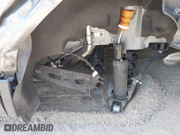 ✅ 2024 Chevrolet Equinox RS • VIN: 3GNAXWEG3RS153865 • Lot: 43251728. Listed on IAAI with 18,135 mi. Free auction sales archive from the USA and detailed vehicle history report at DreamBid. Image 16.