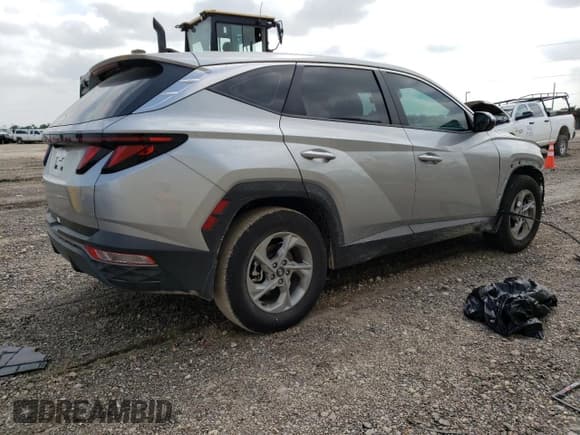 ✅ 2024 Hyundai Tucson SE • VIN: 5NMJA3DE1RH378463 • Lot: 53135654. Wystawiony na Copart z przebiegiem 1 971 mil. Bezpłatny archiwum sprzedaży aukcyjnych z USA i szczegółowy raport historii pojazdu na DreamBid. Zdjęcie 3.