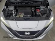 ✅ 2018 Nissan LEAF SV • VIN: 1N4AZ1CP2JC306163 • Lot: 84573025. Wystawiony na Copart z przebiegiem 40 219 mil. Bezpłatny archiwum sprzedaży aukcyjnych z USA i szczegółowy raport historii pojazdu na DreamBid. Zdjęcie 11.