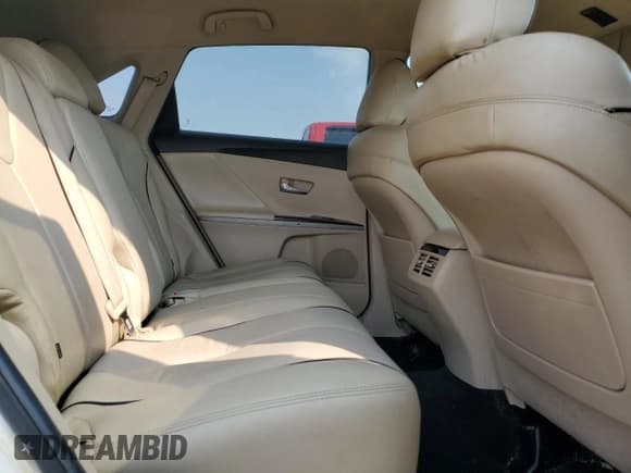 ✅ 2011 Toyota Venza • VIN: 4T3BA3BB0BU028630 • Lot: 71469965. Wystawiony na Copart z przebiegiem 231 634 mil. Bezpłatny archiwum sprzedaży aukcyjnych z USA i szczegółowy raport historii pojazdu na DreamBid. Zdjęcie 11.