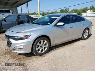 2019 Chevrolet Malibu LT z VIN 1G1ZD5ST9KF166137, wystawiony jako Copart lot #84065665 z przebiegiem 133 058 mil mil oraz Czysty tytuł • Clean title. Historia ofert i sprzedaży dostępna na DreamBid. Obrazek 1.