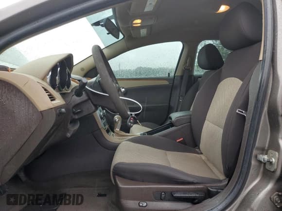 ✅ 2010 Chevrolet Malibu 1LT • VIN: 1G1ZC5E02AF187205 • Lot: 81038524. Listed on Copart with 161,839 mi. Free auction sales archive from the USA and detailed vehicle history report at DreamBid. Image 7.