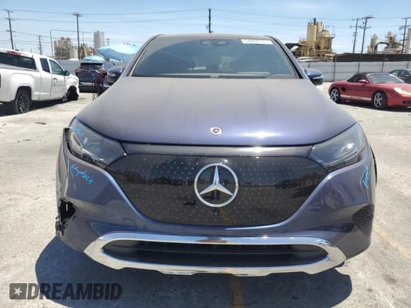 ✅ 2023 Mercedes-Benz EQE 350 • VIN: 4JGGM1CB5PA027166 • Lot: 64284175. Wystawiony na Copart z przebiegiem 8 231 mil. Bezpłatny archiwum sprzedaży aukcyjnych z USA i szczegółowy raport historii pojazdu na DreamBid. Zdjęcie 5.