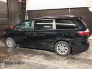 ✅ 2017 Toyota Sienna XLE Auto Access Seat • VIN: 5TDYZ3DC6HS773305 • Lot: 42364773. Listed on IAAI with 58,621 mi. Free auction sales archive from the USA and detailed vehicle history report at DreamBid. Image 15.