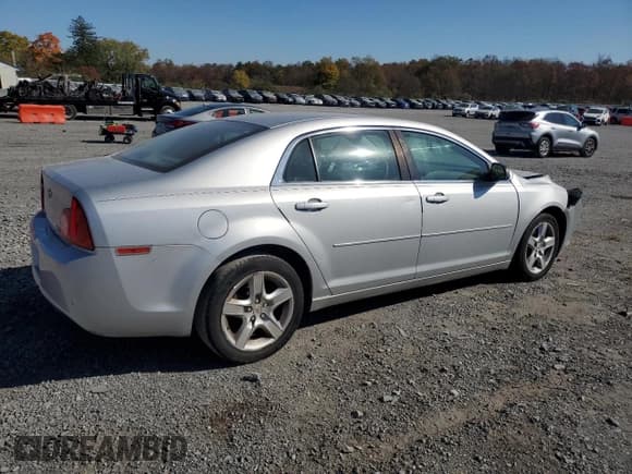 ✅ 2011 Chevrolet Malibu 1FL • VIN: 1G1ZA5EU1BF364899 • Lot: 77376754. Listed on Copart with 83,200 mi. Free auction sales archive from the USA and detailed vehicle history report at DreamBid. Image 3.