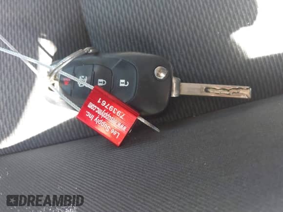 2016 Chevrolet Cruze LT z VIN 1G1BE5SM6G7266382, wystawiony jako IAAI lot #43297841 z przebiegiem 182 239 mil mil oraz . Historia ofert i sprzedaży dostępna na DreamBid. Obrazek 11.