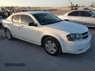 ✅ 2010 Dodge Avenger SXT • VIN: 1B3CC4FB0AN130371 • Лот: 80007124. Опубликован ранее на Copart с пробегом 126 659 миль. Бесплатный доступ к архиву аукционных продаж из США и подробный отчёт об истории автомобиля на DreamBid. Изображение 4.