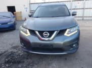 ✅ 2014 Nissan Rogue S • VIN: 5N1AT2MV8EC820261 • Lot: 41645969. Wystawiony na IAAI z przebiegiem 182 974 mil. Bezpłatny archiwum sprzedaży aukcyjnych z USA i szczegółowy raport historii pojazdu na DreamBid. Zdjęcie 6.