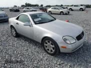 ✅ 1998 Mercedes-Benz SLK 230/320 • VIN: WDBKK47F6WF013375 • Lot: 53793445. Listed on Copart with 59,873 mi. Free auction sales archive from the USA and detailed vehicle history report at DreamBid. Image 4.