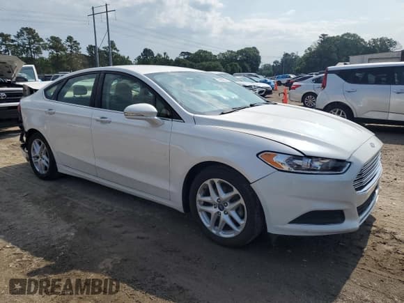 ✅ 2016 Ford Fusion SE • VIN: 3FA6P0H76GR110137 • Lot: 57684525. Listed on Copart with 85,674 mi. Free auction sales archive from the USA and detailed vehicle history report at DreamBid. Image 4.