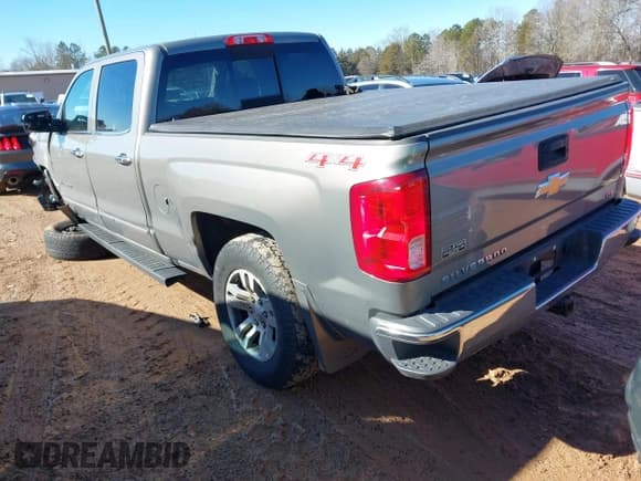 ✅ 2017 Chevrolet Silverado 1500 LTZ • VIN: 1GCUKSEC4HF118457 • Lot: 41320193. Listed on IAAI with 98,306 mi. Free auction sales archive from the USA and detailed vehicle history report at DreamBid. Image 3.