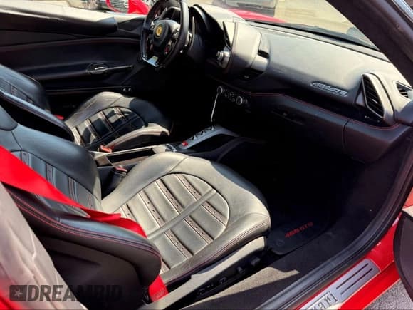 ✅ 2017 Ferrari 488 • VIN: ZFF79ALAXH0222413 • Лот: 42118566. Опубликован ранее на IAAI с пробегом 35 175 миль. Бесплатный доступ к архиву аукционных продаж из США и подробный отчёт об истории автомобиля на DreamBid. Изображение 5.