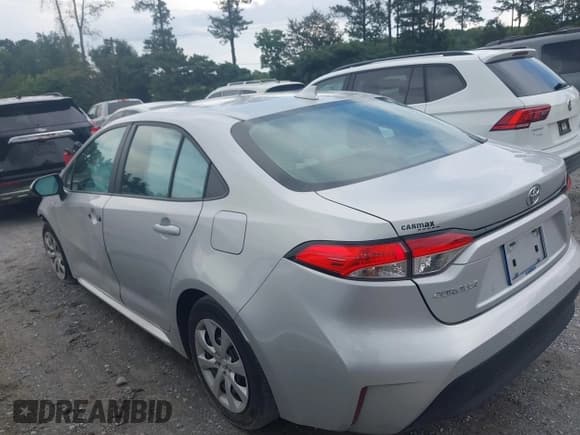 ✅ 2024 Toyota Corolla LE • VIN: 5YFB4MDE0RP099609 • Lot: 42759562. Listed on IAAI with 35,731 mi. Free auction sales archive from the USA and detailed vehicle history report at DreamBid. Image 3.