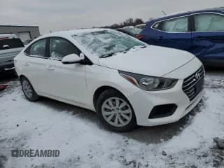 ✅ 2020 Hyundai Accent SE • VIN: 3KPC24A68LE113479 • Лот: 82580994. Опубликован ранее на Copart с пробегом 71 181 миль. Бесплатный доступ к архиву аукционных продаж из США и подробный отчёт об истории автомобиля на DreamBid. Изображение 4.