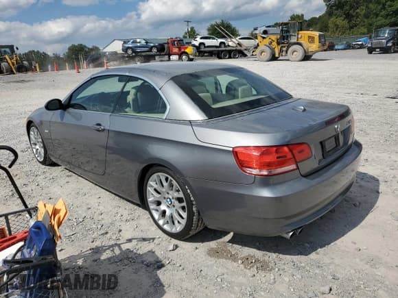✅ 2009 BMW 3 Series 328i • VIN: WBAWL13569PX26722 • Lot: 71608605. Listed on Copart with 111,780 mi. Free auction sales archive from the USA and detailed vehicle history report at DreamBid. Image 2.