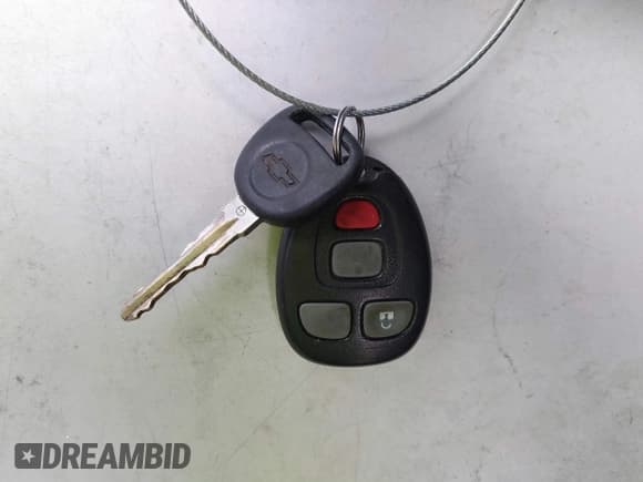 ✅ 2007 Chevrolet Suburban LTZ • VIN: 1GNFC16007J317898 • Lot: 41560031. Listed on IAAI with 271,370 mi. Free auction sales archive from the USA and detailed vehicle history report at DreamBid. Image 11.