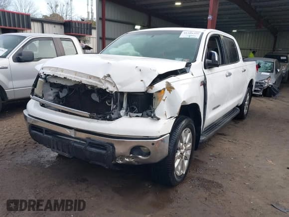 ✅ 2013 Toyota Tundra Limited • VIN: 5TFHY5F13DX274086 • Lot: 41289355. Listed on IAAI with 138,360 mi. Free auction sales archive from the USA and detailed vehicle history report at DreamBid. Image 17.