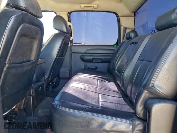 ✅ 2011 Chevrolet Silverado 2500HD LT • VIN: 1GC1KXCG9BF247713 • Лот: 96453295. Опубликован ранее на Copart с пробегом 252 896 миль. Бесплатный доступ к архиву аукционных продаж из США и подробный отчёт об истории автомобиля на DreamBid. Изображение 10.